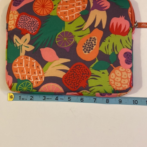 NWOT Lily Bloom protective device case in cute fruit pattern! - Picture 7 of 8